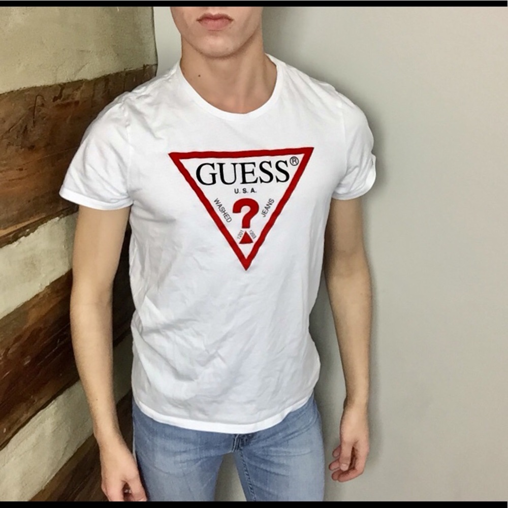 Men’s White Guess T-Shirt